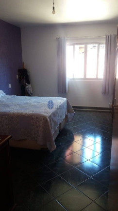 Imagem Casa com 3 Quartos à Venda, 360 m² em São Carlos - Anápolis Imagem Casa com 3 Quartos à Venda, 360 m² em São Carlos - Anápolis