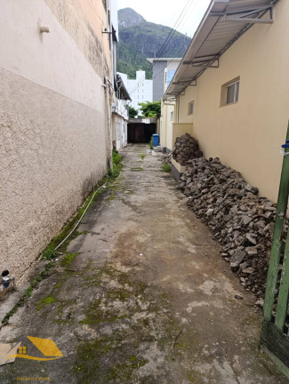 Imagem Casa com 2 Quartos à Venda, 120 m² em Olaria - Nova Friburgo Imagem Casa com 2 Quartos à Venda, 120 m² em Olaria - Nova Friburgo