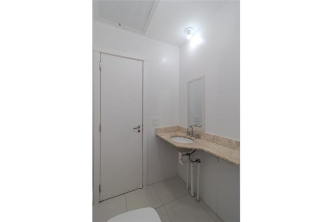 Imagem Casa com 3 Quartos à Venda,  em Lomba Do Pinheiro - Porto Alegre