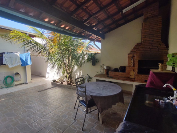 Imagem Casa com 3 Quartos à Venda, 79 m² em Vila Seabra - Mongaguá