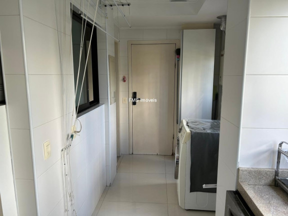 Imagem Imóvel com 4 Quartos à Venda, 163 m² em Morumbi - São Paulo Imagem Imóvel com 4 Quartos à Venda, 163 m² em Morumbi - São Paulo