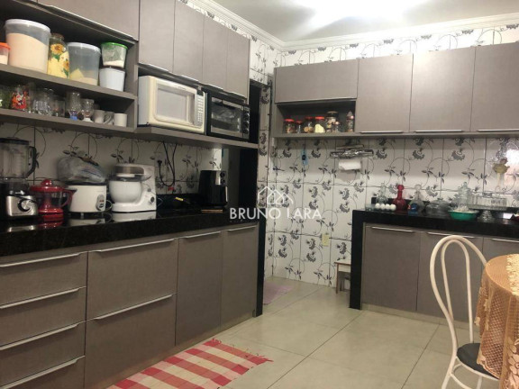 Imagem Casa com 3 Quartos à Venda, 150 m² em Resplendor - Igarapé Imagem Casa com 3 Quartos à Venda, 150 m² em Resplendor - Igarapé