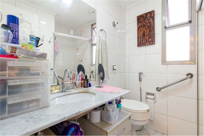 Imagem Imóvel com 3 Quartos à Venda,  em Vila Nova Conceição - São Paulo