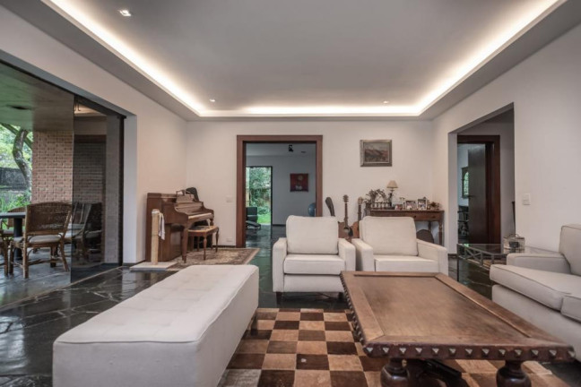 Imagem Casa com 6 Quartos à Venda, 664 m² em Jardim América - São Paulo