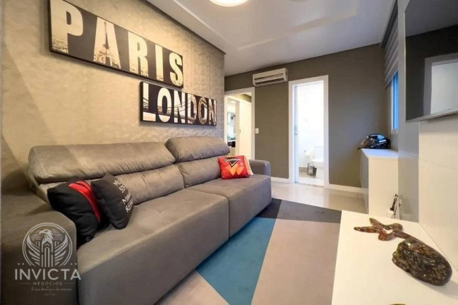 Imagem Apartamento com 3 Quartos à Venda, 200 m² em Centro - Balneário Camboriú