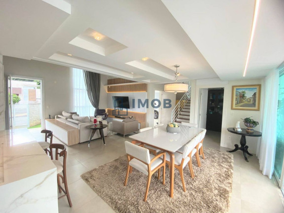 Imagem Casa com 4 Quartos à Venda, 230 m² em Amizade - Jaraguá Do Sul