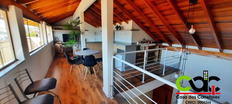 Imagem Sobrado com 7 Quartos à Venda, em Jardim Santa Augusta - Poços De Caldas Imagem Sobrado com 7 Quartos à Venda, em Jardim Santa Augusta - Poços De Caldas