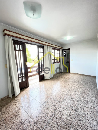 Imagem Casa com 5 Quartos à Venda, 580 m² em Boa Vista - Joinville Imagem Casa com 5 Quartos à Venda, 580 m² em Boa Vista - Joinville