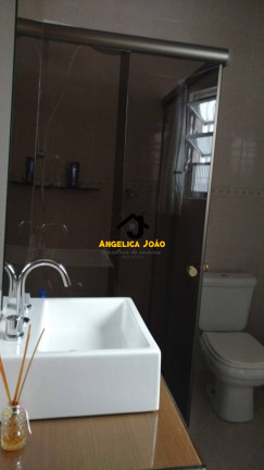 Imagem Casa com 3 Quartos à Venda, 178 m² em Vila Sao Jorge - São Vicente