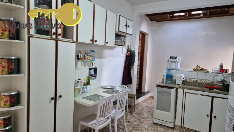 Imagem Casa com 5 Quartos à Venda, 181 m² em Atibaia Jardim - Atibaia Imagem Casa com 5 Quartos à Venda, 181 m² em Atibaia Jardim - Atibaia