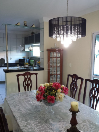 Imagem Casa de Condomínio com 4 Quartos à Venda, 300 m² em Edson Queiroz - Fortaleza Imagem Casa de Condomínio com 4 Quartos à Venda, 300 m² em Edson Queiroz - Fortaleza