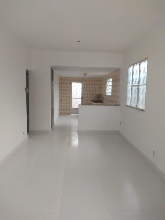 Imagem Imóvel com 2 Quartos à Venda, 25 m² em Campo Grande - Rio De Janeiro Imagem Imóvel com 2 Quartos à Venda, 25 m² em Campo Grande - Rio De Janeiro