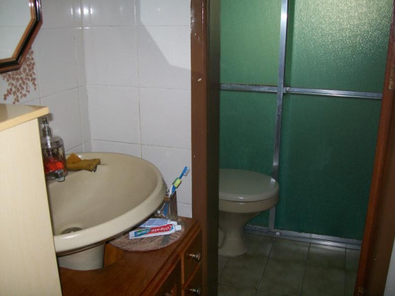 Imagem Casa com 2 Quartos à Venda, em Parque Dos Maias - Porto Alegre Imagem Casa com 2 Quartos à Venda, em Parque Dos Maias - Porto Alegre