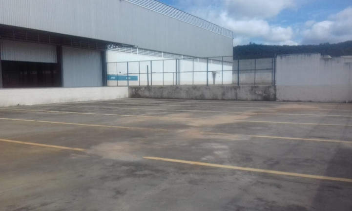 Imagem Galpão para Alugar, 5.400 m² em Itaqui - Itapevi Imagem Galpão para Alugar, 5.400 m² em Itaqui - Itapevi