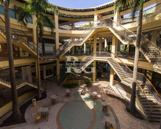 Imóvel Comercial à Venda, 64 m² em Barra Da Tijuca - Rio De Janeiro