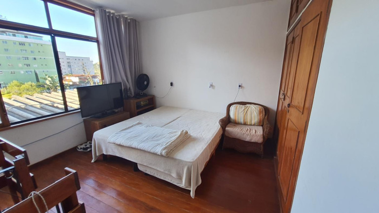 Imagem Casa com 3 Quartos à Venda, 134 m² em Alto - Teresópolis