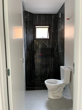 Imagem Sobrado com 3 Quartos à Venda, 180 m² em São João Do Rio Vermelho - Florianópolis Imagem Sobrado com 3 Quartos à Venda, 180 m² em São João Do Rio Vermelho - Florianópolis