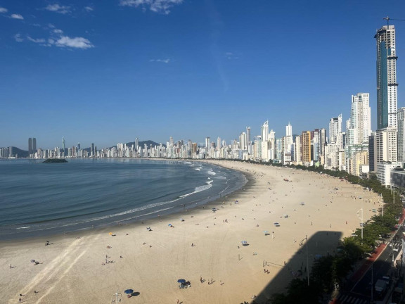 Imagem Apartamento com 2 Quartos à Venda, 162 m² em Pioneiros - Balneário Camboriú