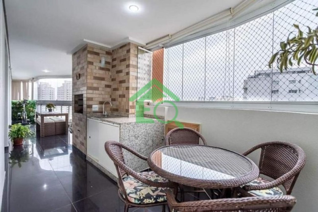 Imagem Apartamento com 3 Quartos à Venda, 185 m² em Vila Sofia - São Paulo