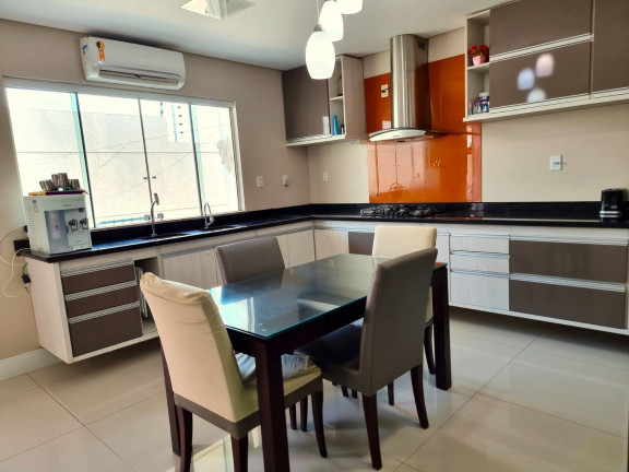 Imagem Casa com 4 Quartos à Venda, 500 m² em Ponta Negra - Manaus