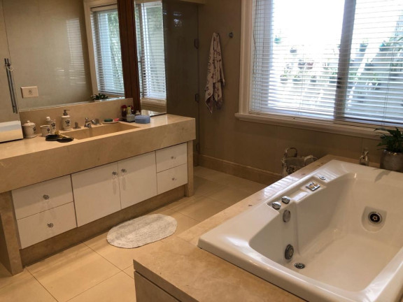 Imagem Casa com 4 Quartos à Venda, 738 m² em Alphaville Residencial Dois - Barueri Imagem Casa com 4 Quartos à Venda, 738 m² em Alphaville Residencial Dois - Barueri