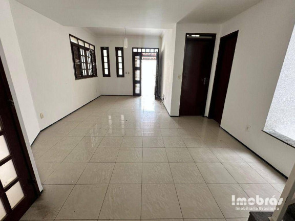 Imagem Casa com 4 Quartos para Alugar, 163 m² em Sapiranga - Fortaleza Imagem Casa com 4 Quartos para Alugar, 163 m² em Sapiranga - Fortaleza