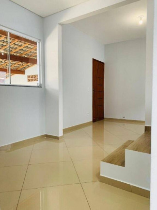 Imagem Sobrado com 2 Quartos à Venda, 140 m² em Jardim Gurilândia - Taubaté