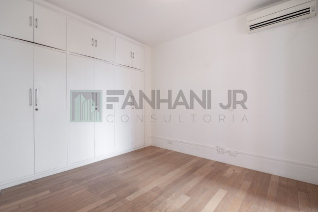 Imagem Imóvel com 4 Quartos à Venda, 260 m² em Vila Nova Conceição - São Paulo