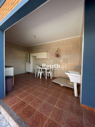 Imagem Sobrado com 3 Quartos à Venda, 244 m² em Estádio - Rio Claro Imagem Sobrado com 3 Quartos à Venda, 244 m² em Estádio - Rio Claro