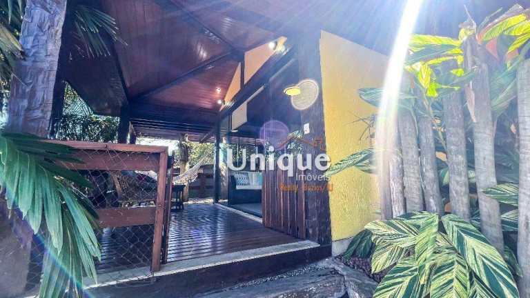 Imagem Casa com 4 Quartos à Venda, 108 m² em Ferradura - Armação Dos Búzios Imagem Casa com 4 Quartos à Venda, 108 m² em Ferradura - Armação Dos Búzios