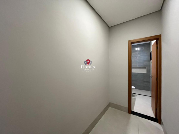 Imagem Casa com 3 Quartos à Venda, 225 m² em Santa Cruz - Cuiabá Imagem Casa com 3 Quartos à Venda, 225 m² em Santa Cruz - Cuiabá
