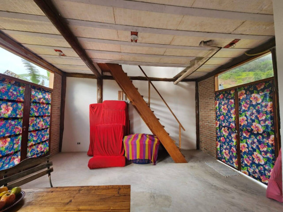 Imagem Casa com 1 Quarto à Venda, 81 m² em Lagoinha - Ubatuba Imagem Casa com 1 Quarto à Venda, 81 m² em Lagoinha - Ubatuba