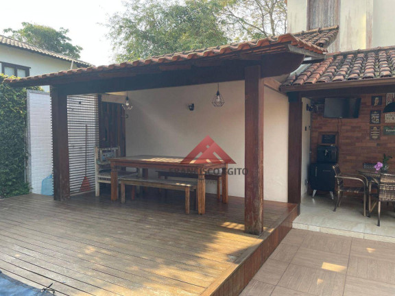 Imagem Casa com 4 Quartos à Venda, 305 m² em Pendotiba - Niterói Imagem Casa com 4 Quartos à Venda, 305 m² em Pendotiba - Niterói