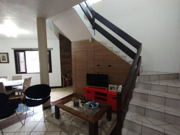 Imagem Casa com 4 Quartos à Venda, 201 m² em Saco Dos Limões - Florianópolis Imagem Casa com 4 Quartos à Venda, 201 m² em Saco Dos Limões - Florianópolis