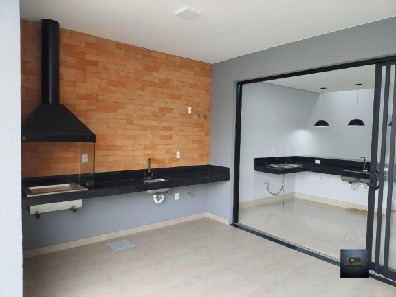Imagem Casa com 3 Quartos à Venda, 200 m² em Swiss Park - Campinas Imagem Casa com 3 Quartos à Venda, 200 m² em Swiss Park - Campinas