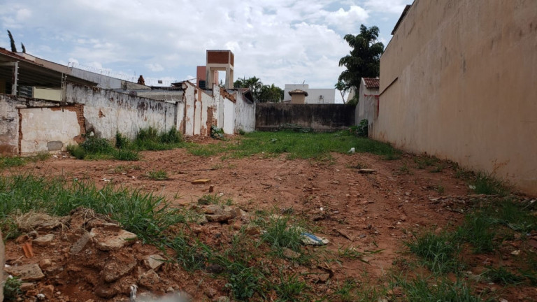Imagem Terreno à Venda, 484 m² em Jardim America - Bauru Imagem Terreno à Venda, 484 m² em Jardim America - Bauru