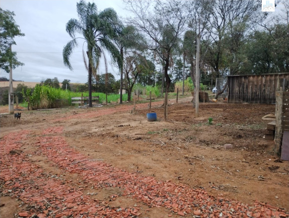 Imagem Imóvel à Venda, em Três Cruzes - Elias Fausto Imagem Imóvel à Venda, em Três Cruzes - Elias Fausto