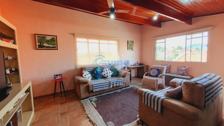 Imagem Casa com 5 Quartos à Venda, 218 m² em Vila Bianchi - Bragança Paulista Imagem Casa com 5 Quartos à Venda, 218 m² em Vila Bianchi - Bragança Paulista
