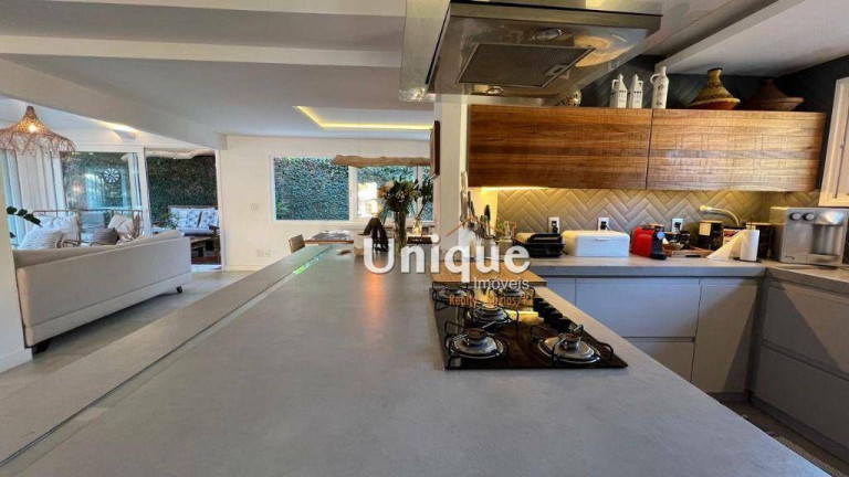 Imagem Casa com 4 Quartos à Venda, 180 m² em Ferradura - Armação Dos Búzios Imagem Casa com 4 Quartos à Venda, 180 m² em Ferradura - Armação Dos Búzios