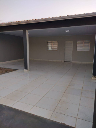 Imagem Casa com 2 Quartos à Venda, 200 m² em Cuiabá Imagem Casa com 2 Quartos à Venda, 200 m² em Cuiabá