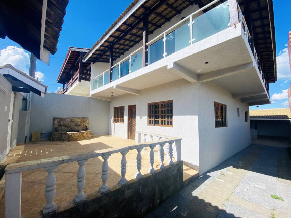 Imagem Casa com 3 Quartos à Venda, 300 m² em Centro - Mairiporã Imagem Casa com 3 Quartos à Venda, 300 m² em Centro - Mairiporã