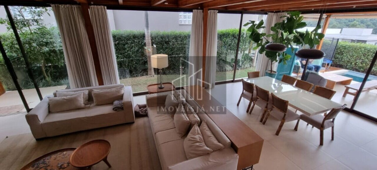 Imagem Casa com 4 Quartos à Venda, 340 m² em Tamboré - Santana De Parnaíba Imagem Casa com 4 Quartos à Venda, 340 m² em Tamboré - Santana De Parnaíba