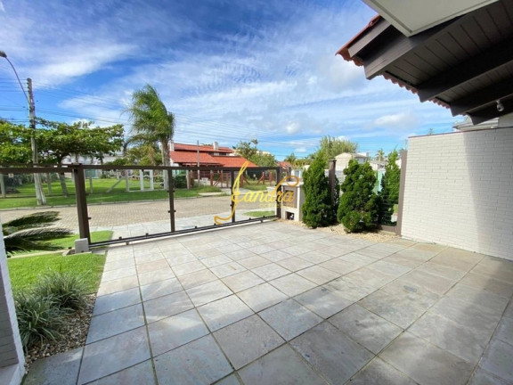 Imagem Casa com 5 Quartos à Venda, 300 m² em Atlantida - Xangri-la Imagem Casa com 5 Quartos à Venda, 300 m² em Atlantida - Xangri-la