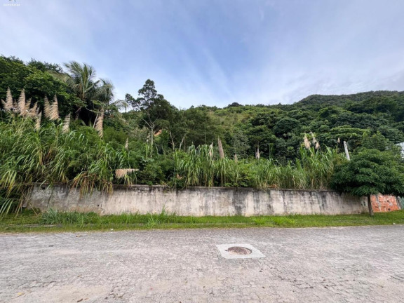 Imagem Terreno à Venda, 826 m² em Barequeçaba - São Sebastião Imagem Terreno à Venda, 826 m² em Barequeçaba - São Sebastião