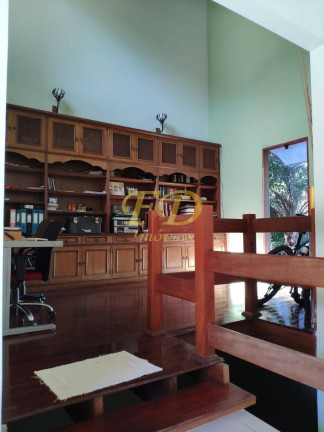 Imagem Casa de Condomínio com 3 Quartos à Venda, 890 m² em Barreiro - Mairiporã
