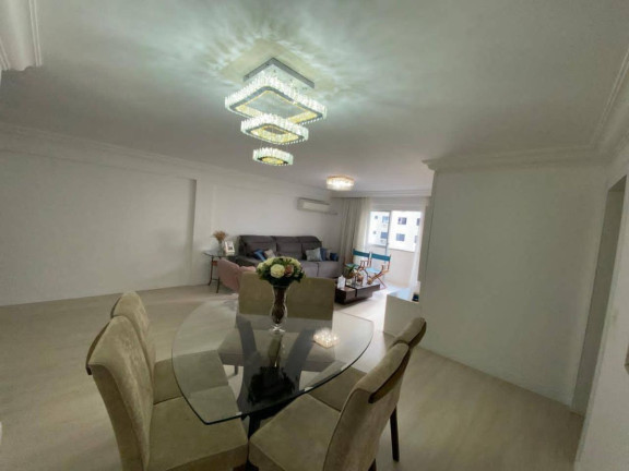 Imagem Apartamento com 3 Quartos à Venda, 159 m² em Centro - Balneário Camboriú Imagem Apartamento com 3 Quartos à Venda, 159 m² em Centro - Balneário Camboriú
