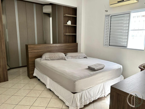 Imagem Casa com 3 Quartos à Venda, 130 m² em Estuário - Santos