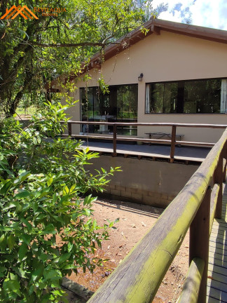 Imagem Imóvel com 3 Quartos à Venda,  em Aratingauba - Forquilhinha