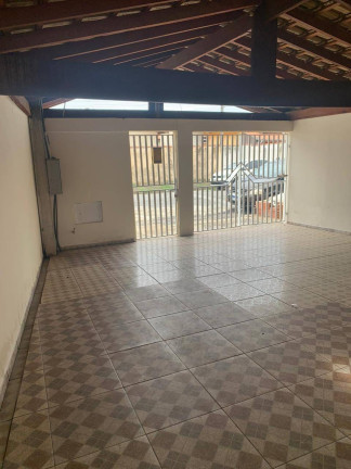 Imagem Casa com 3 Quartos à Venda, 185 m² em Residencial Comercial Cidade Vista Alegre - Pindamonhangaba Imagem Casa com 3 Quartos à Venda, 185 m² em Residencial Comercial Cidade Vista Alegre - Pindamonhangaba