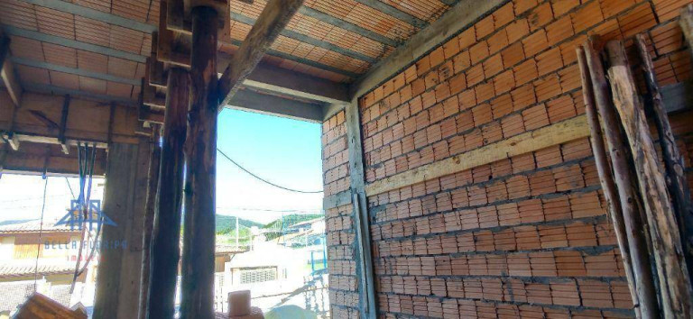 Imagem Casa com 3 Quartos à Venda, 179 m² em Lagoa Da Conceição - Florianópolis Imagem Casa com 3 Quartos à Venda, 179 m² em Lagoa Da Conceição - Florianópolis